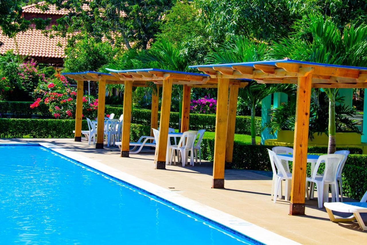 Deluxe Suites Guacamayos - Eco-Lodge & Swimming Pool Bonao ภายนอก รูปภาพ