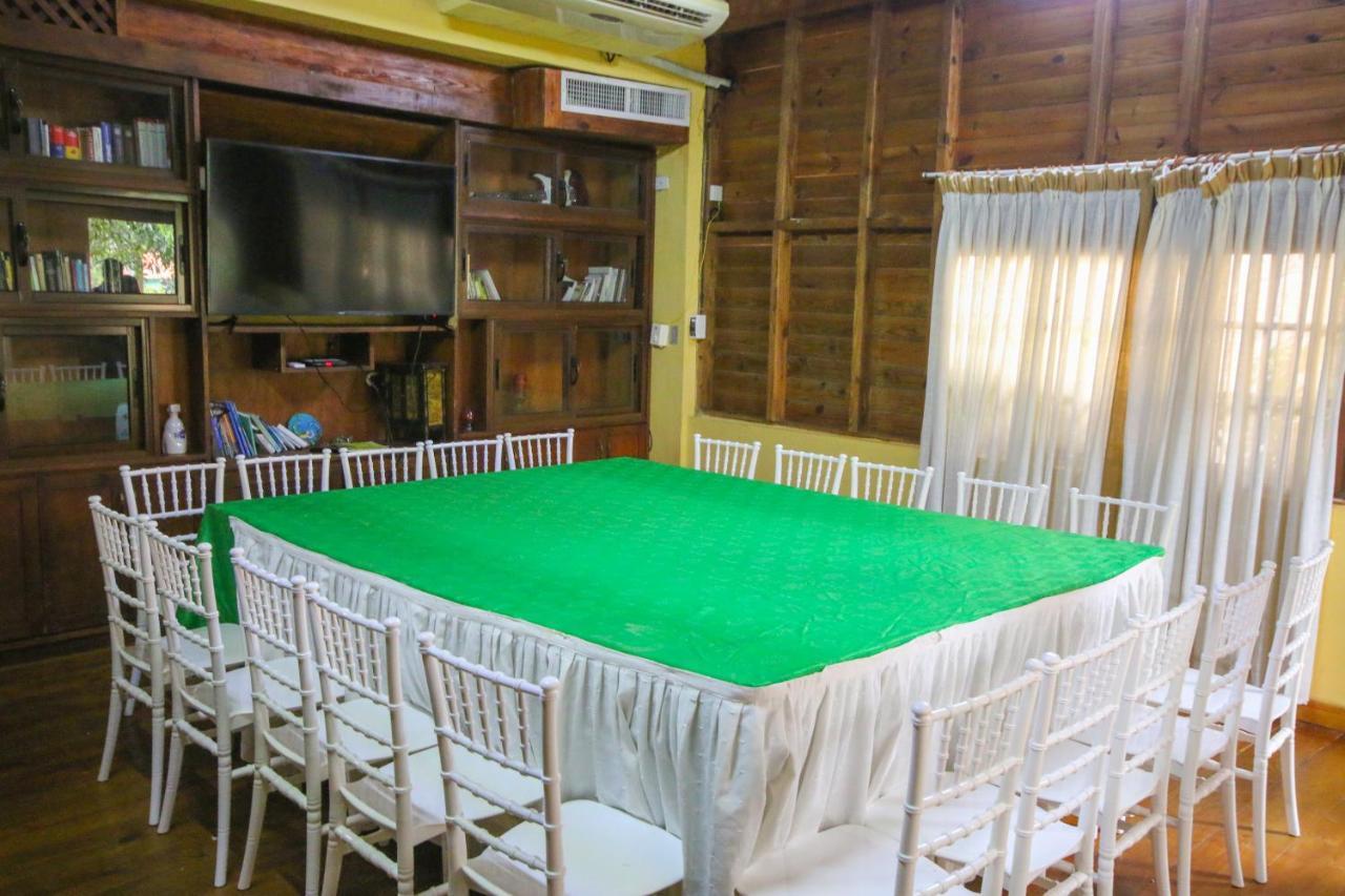 Deluxe Suites Guacamayos - Eco-Lodge & Swimming Pool Bonao ภายนอก รูปภาพ