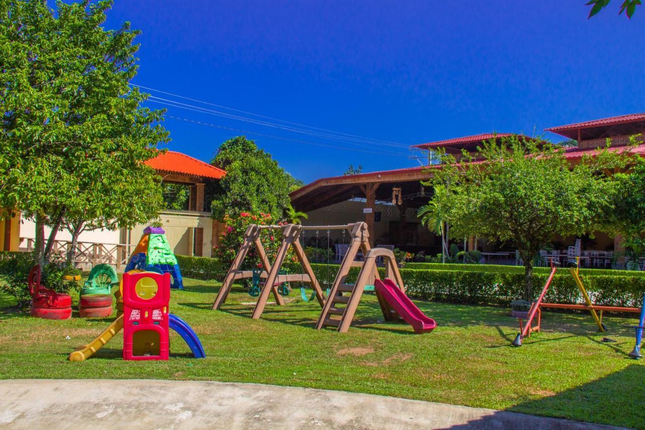 Deluxe Suites Guacamayos - Eco-Lodge & Swimming Pool Bonao ภายนอก รูปภาพ