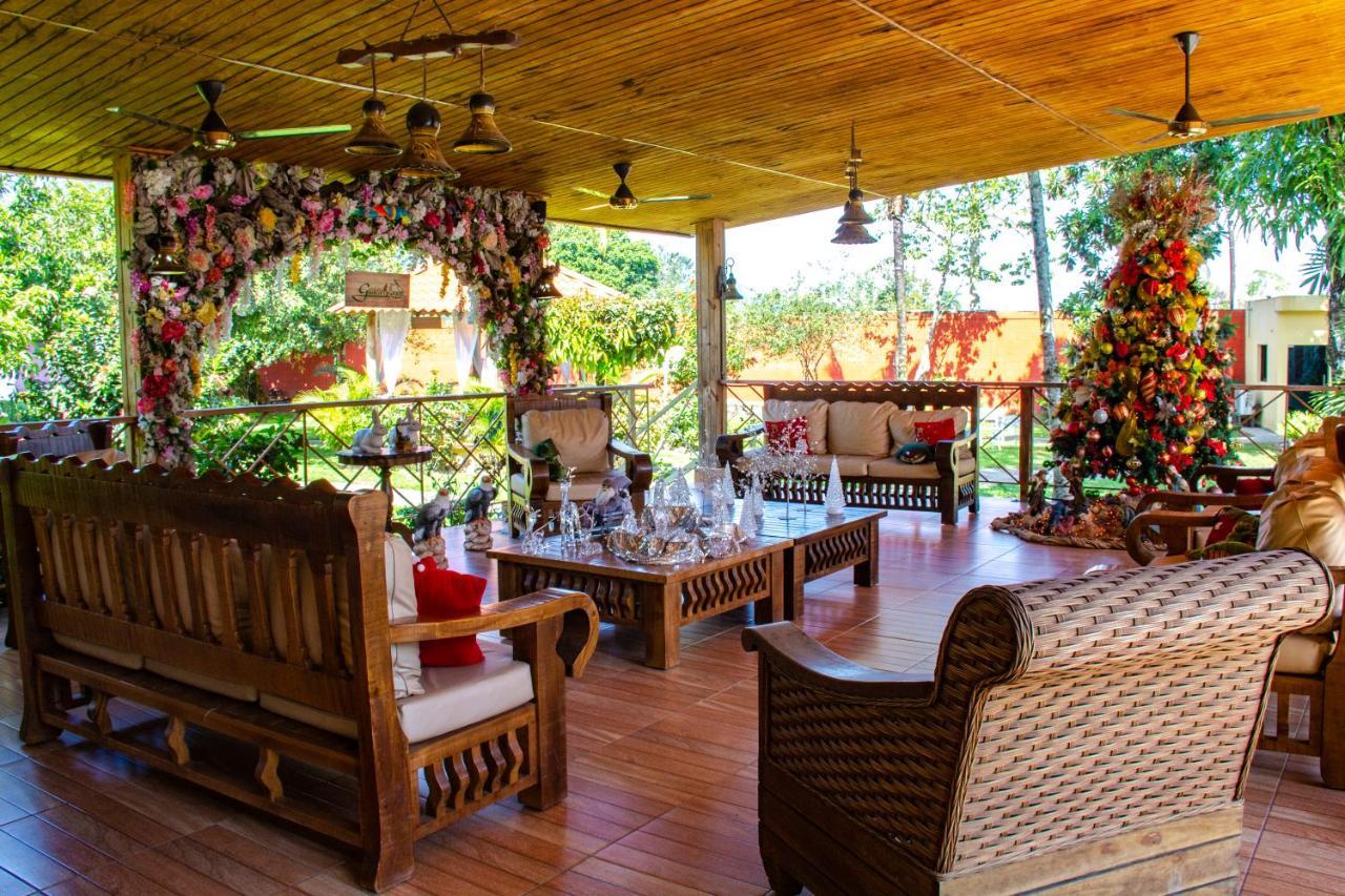 Deluxe Suites Guacamayos - Eco-Lodge & Swimming Pool Bonao ภายนอก รูปภาพ