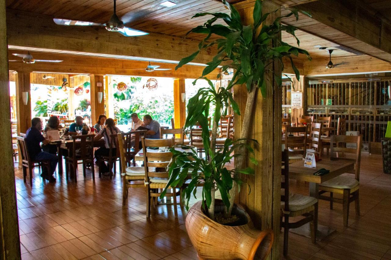 Deluxe Suites Guacamayos - Eco-Lodge & Swimming Pool Bonao ภายนอก รูปภาพ