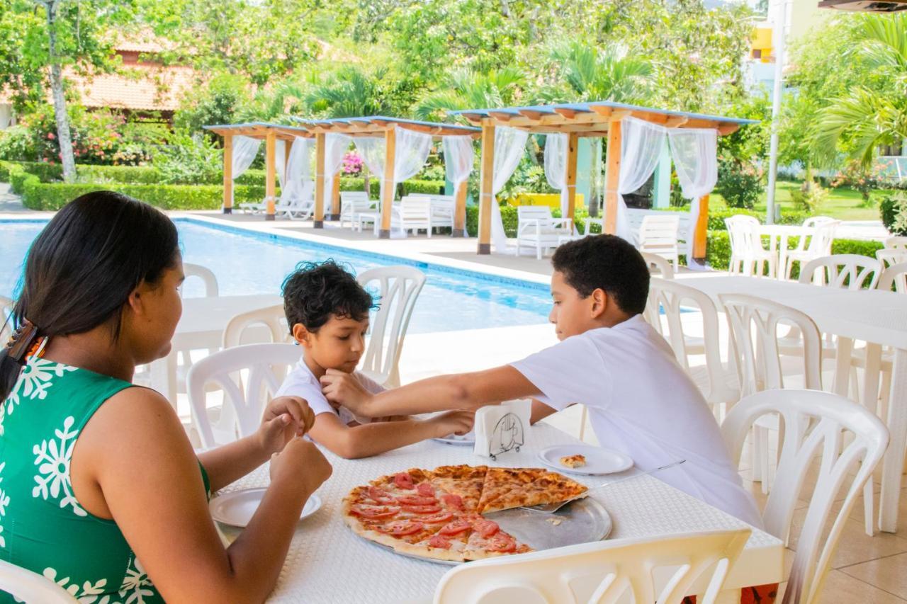 Deluxe Suites Guacamayos - Eco-Lodge & Swimming Pool Bonao ภายนอก รูปภาพ